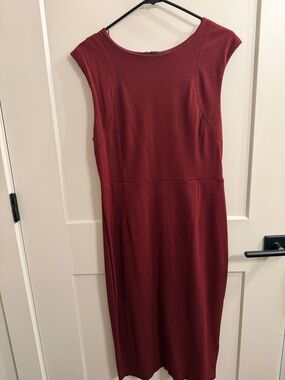 Express Sleeveless Midi Dress in Deep Burgundy